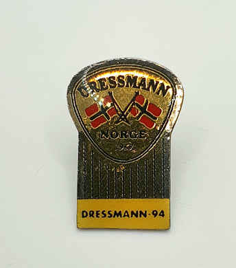 Dressmann pin fra 1994.