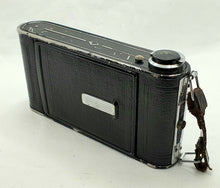 Last inn bildet i Galleri-visningsprogrammet, Vintage Coronet folding kamera

