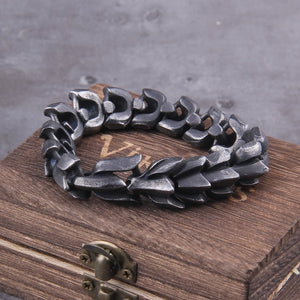 Vikingsmykke. Flott Ouroboros armbånd i flere farger og lengder.